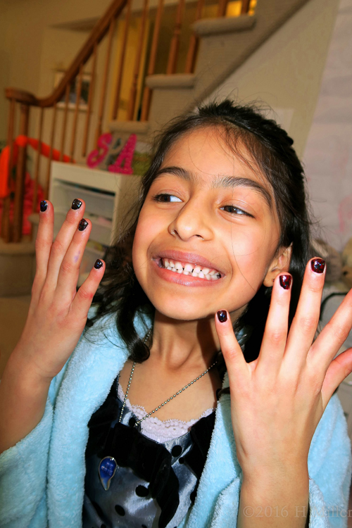 She LOVES Her Kids Mani! She LOVES Her Kids Mani!