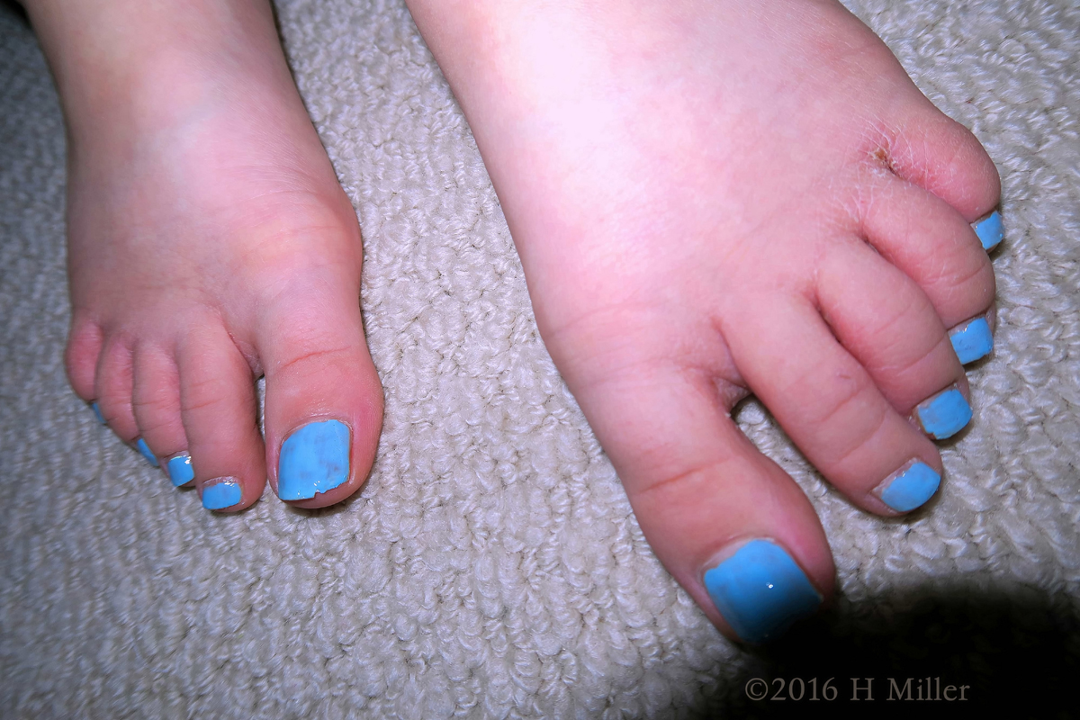 Beautiful Blue Kids Pedicure 