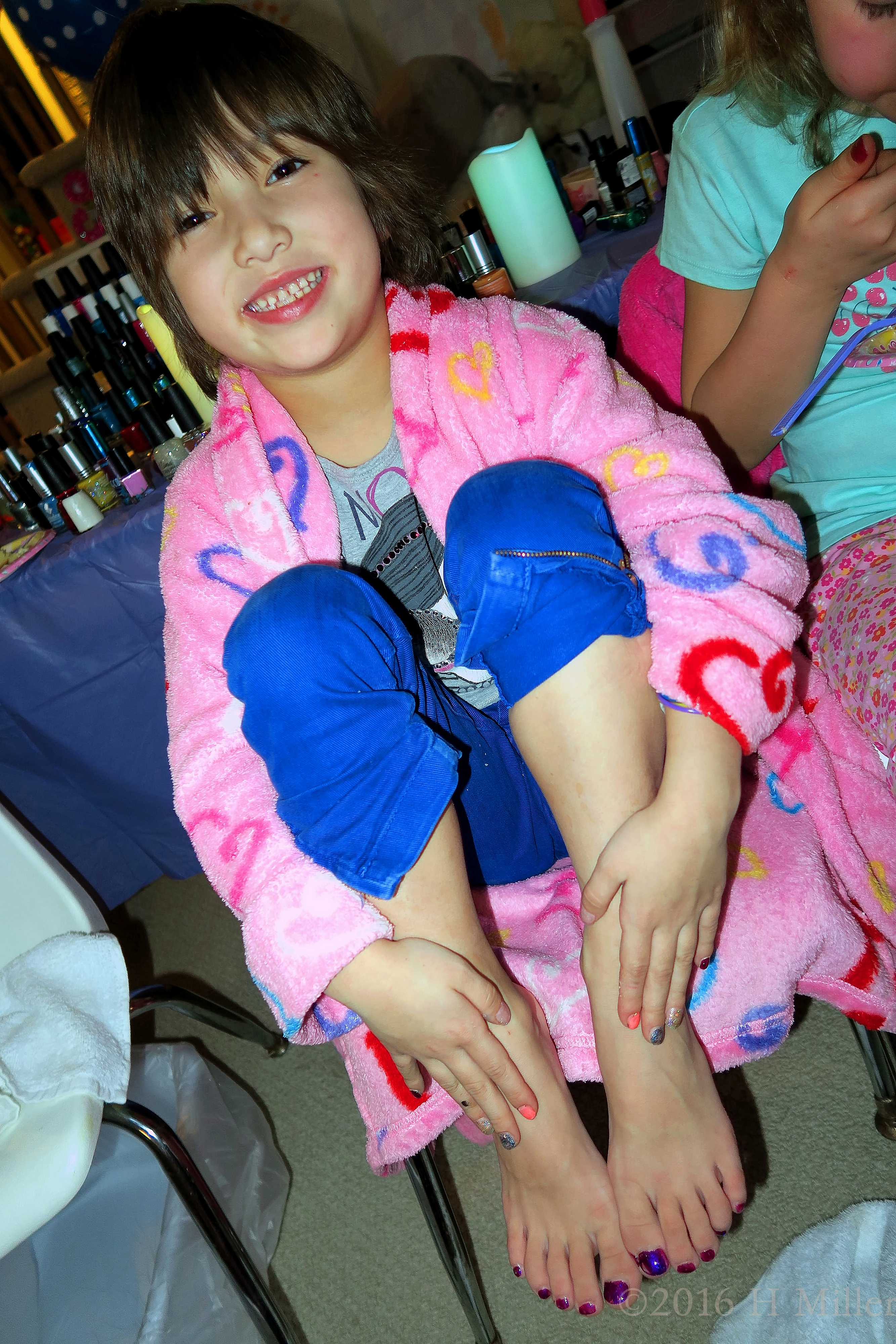 Her Kids Mani And Pedi Looks Great! Her Kids Mani And Pedi Looks Great!