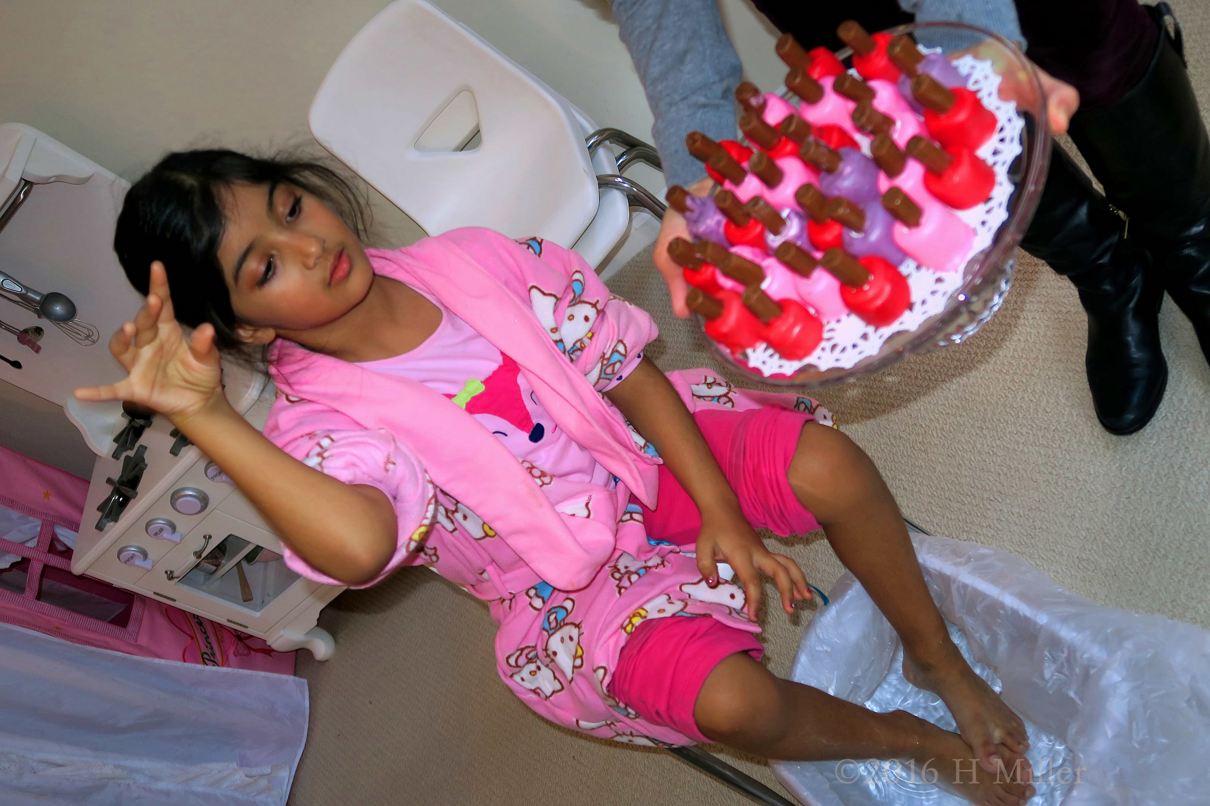 Which Nail Polish Bite Do I Want! Which Nail Polish Bite Do I Want!