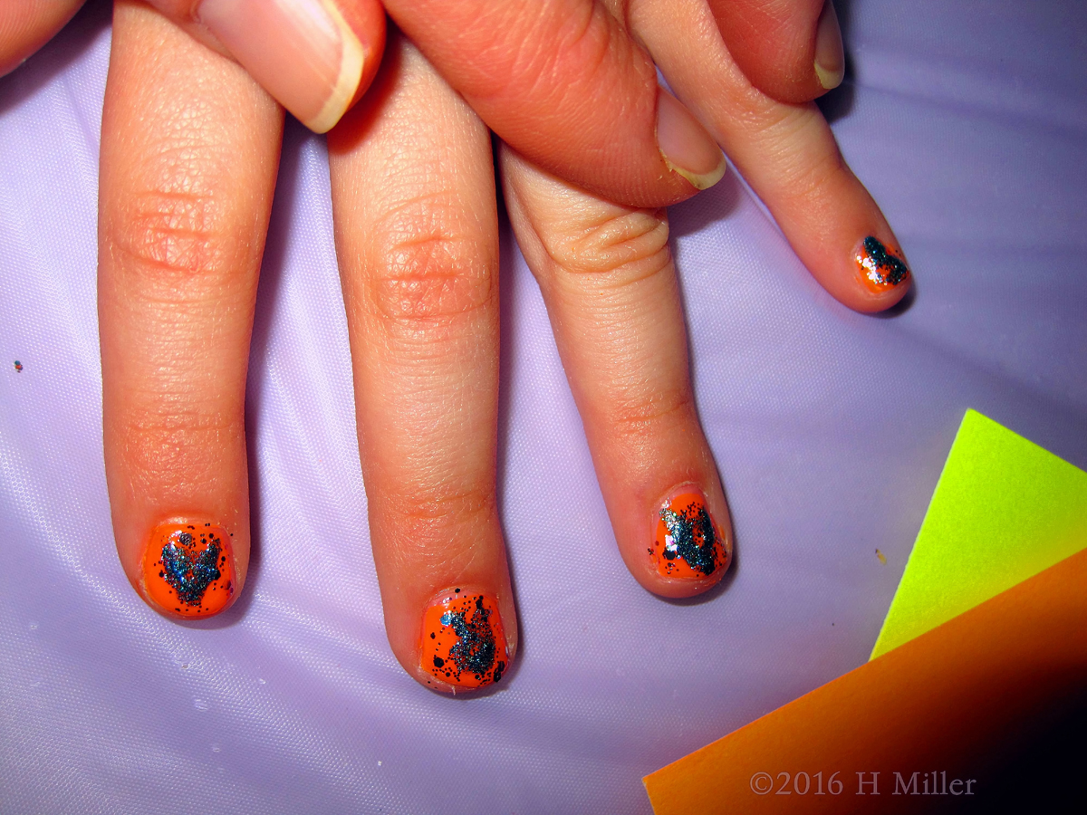 Awesome Orange And Blue Kids Spa Manicure 