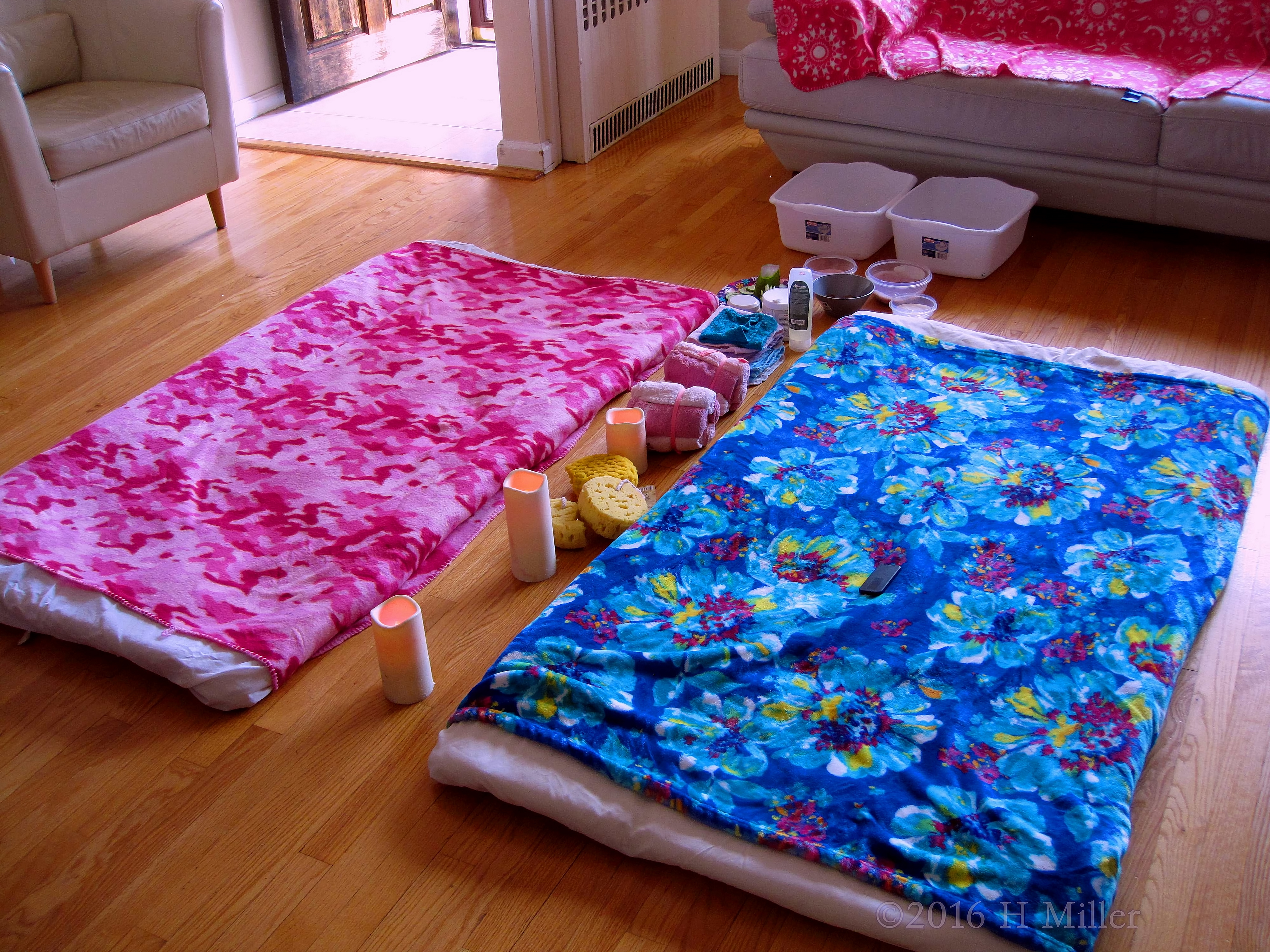 Comfortable Facial And Massage Area Comfortable Facial And Massage Area