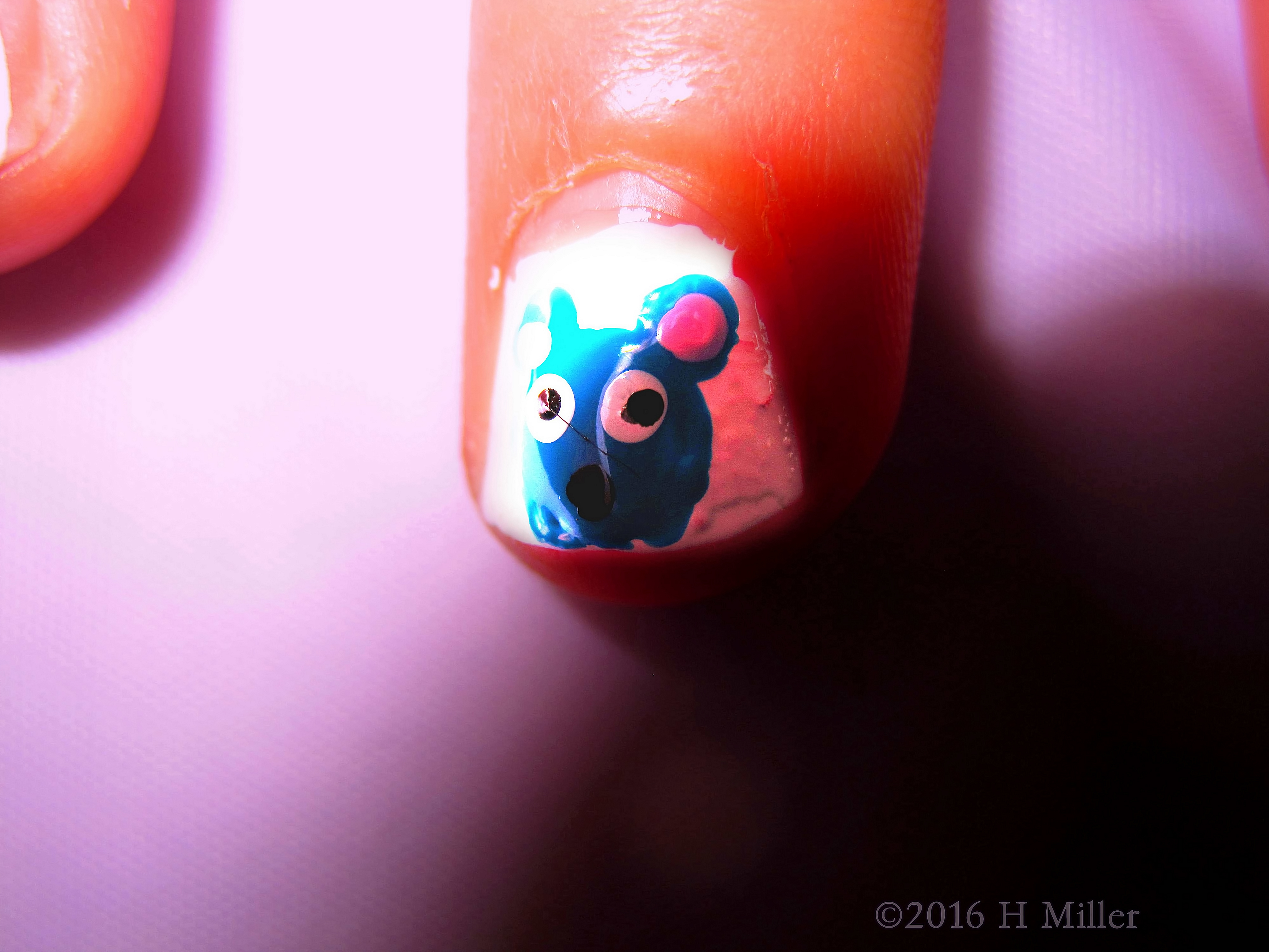 Cute Blue Mouse Manicure Art 