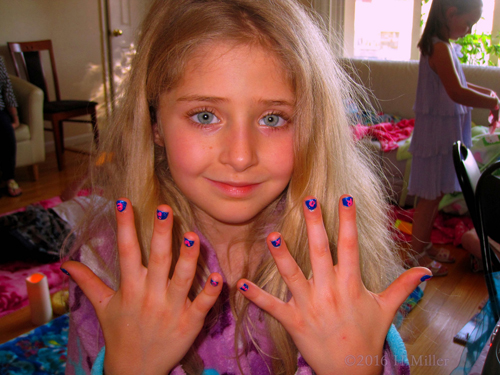 She Loves Her Home Kids Spa Manicure!