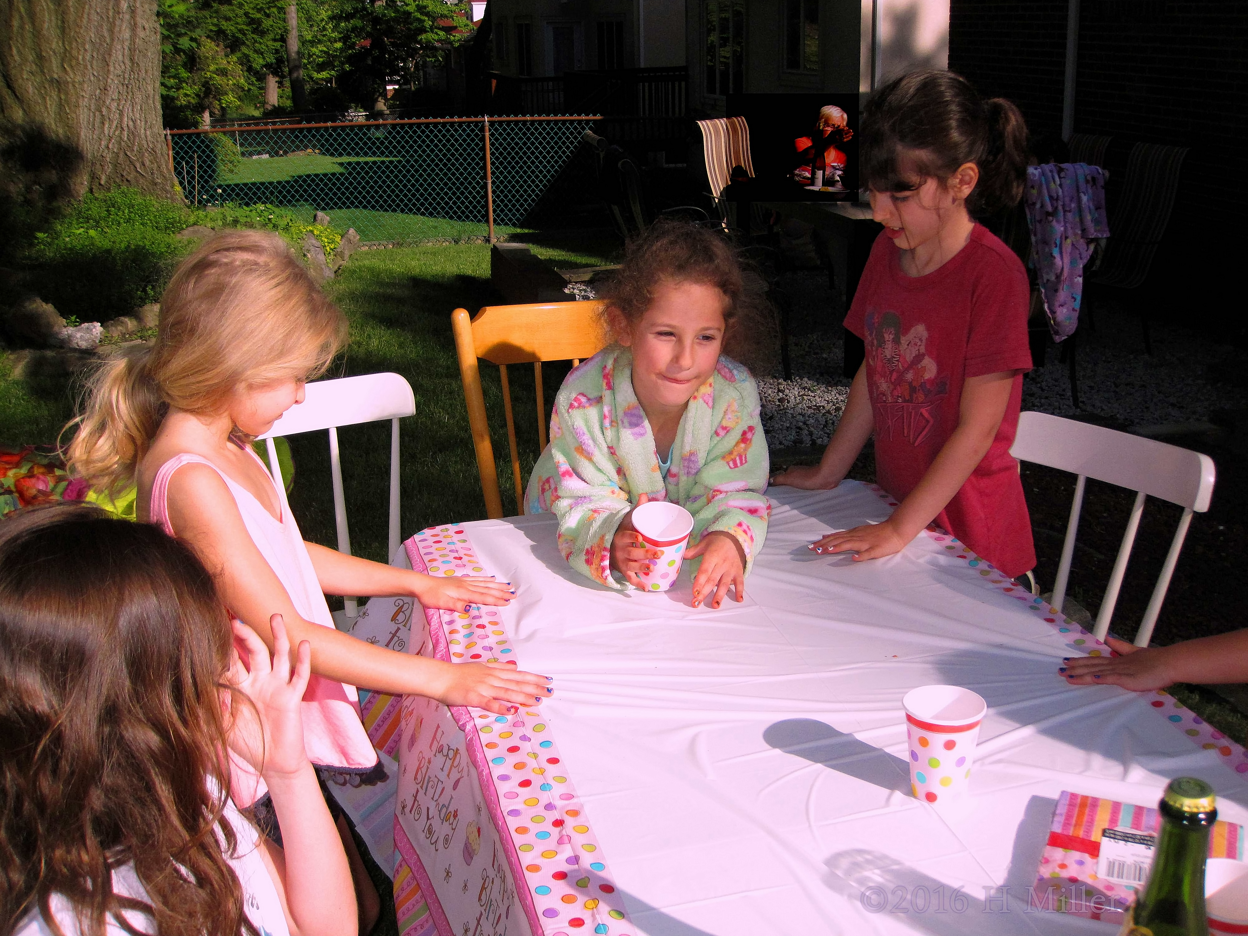 Gathering Around For Lunch Gathering Around For Lunch