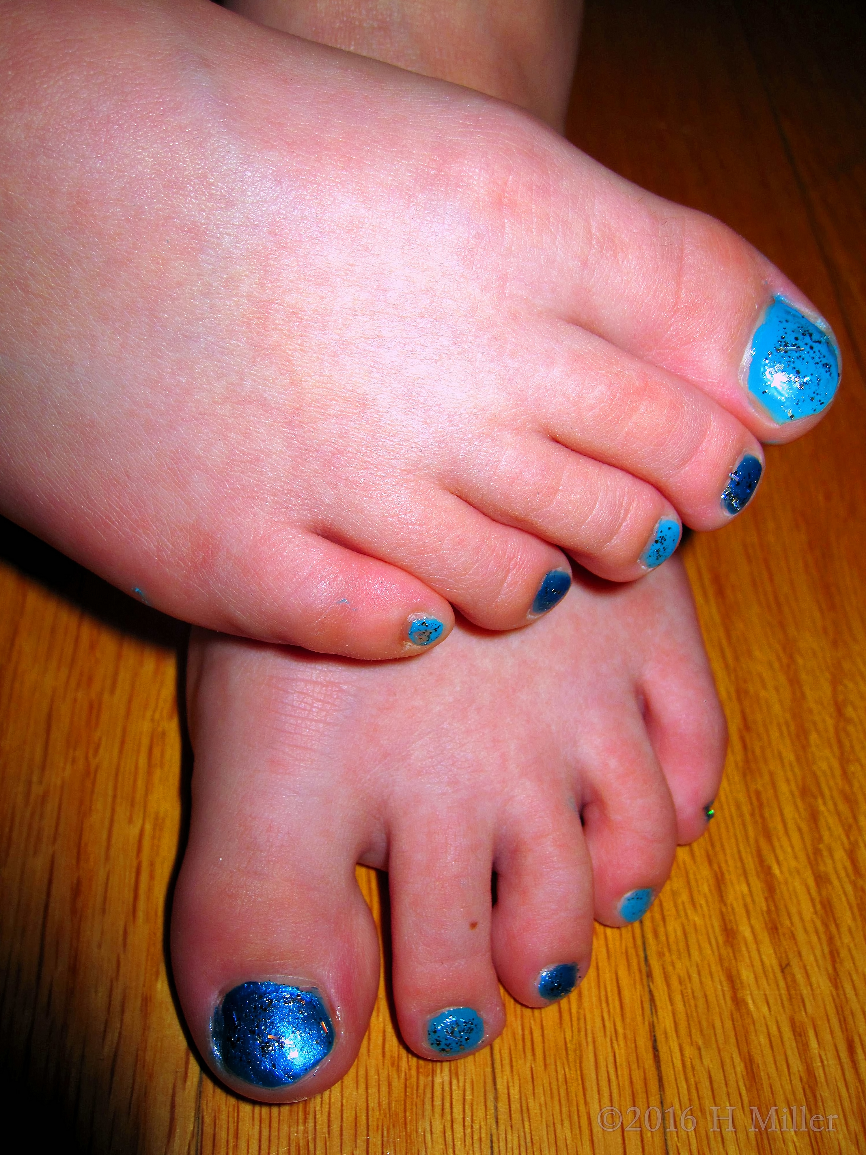 Glittery Blue Kids Pedicure Glittery Blue Kids Pedicure