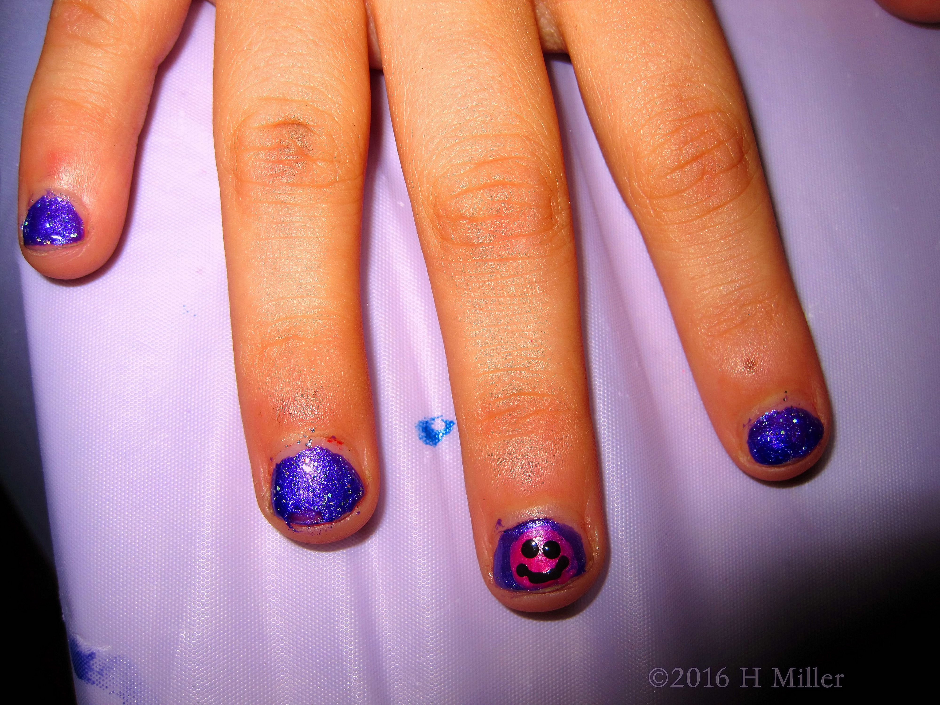 Glittery Purple Mini Mani Glittery Purple Mini Mani