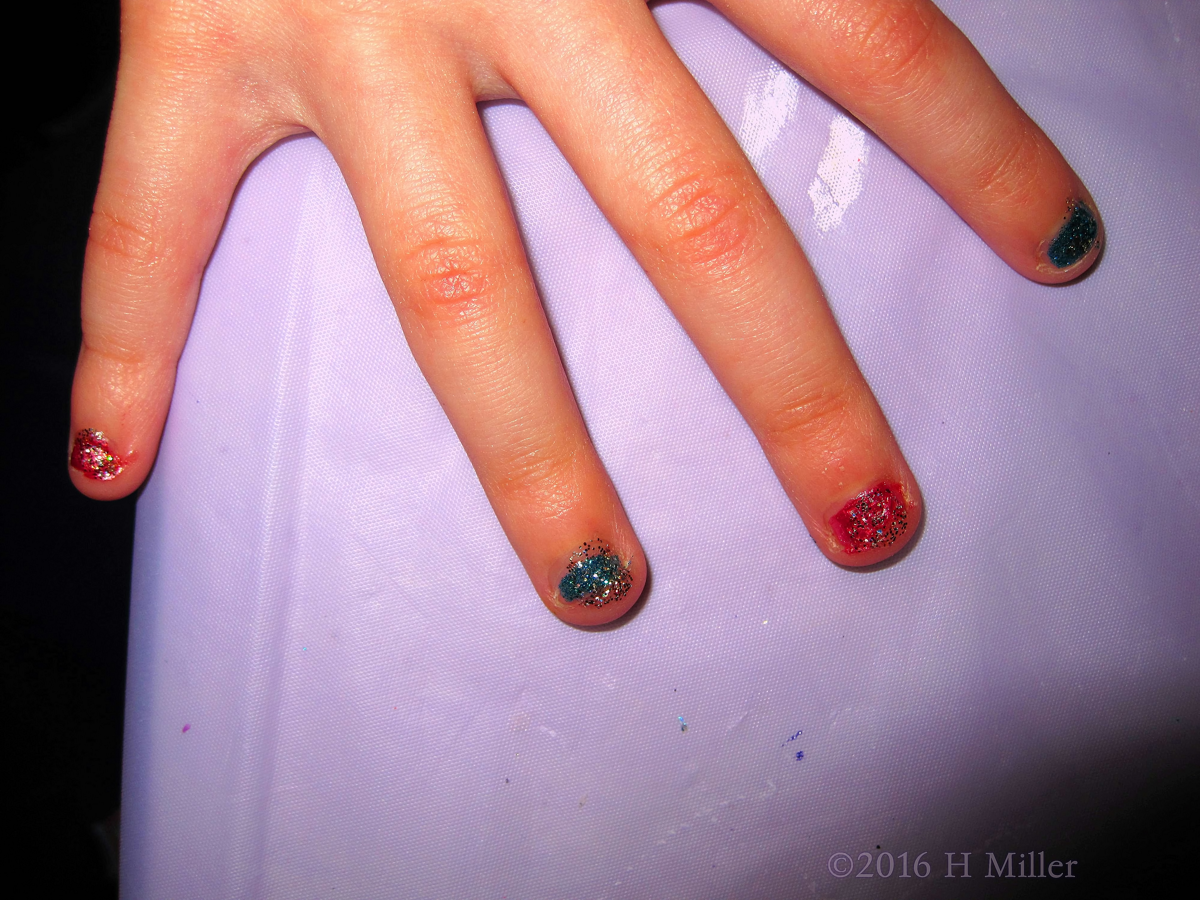 Mini Manicures At The Kids Spa Mini Manicures At The Kids Spa