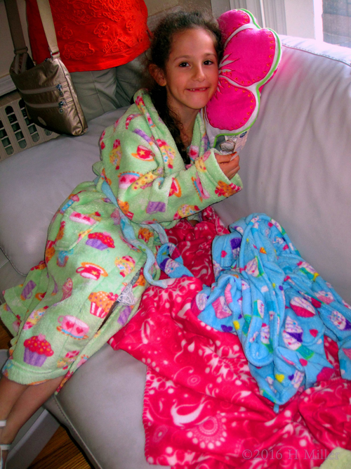 Chilling On The Spa Couch Chilling On The Spa Couch