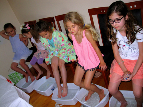 Getting Pedicures At Home Getting Pedicures At Home