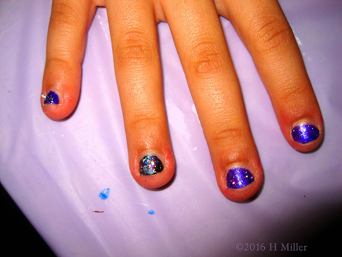 Sparkly Home Girls Spa Mini Mani Sparkly Home Girls Spa Mini Mani