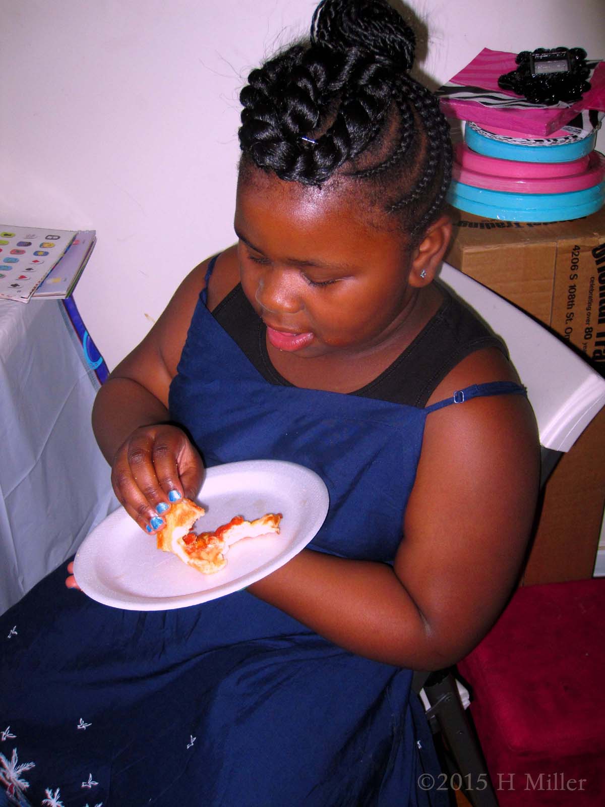 Pizza Is Fun To Eat While Waiting For Your Kids Spa Activity 