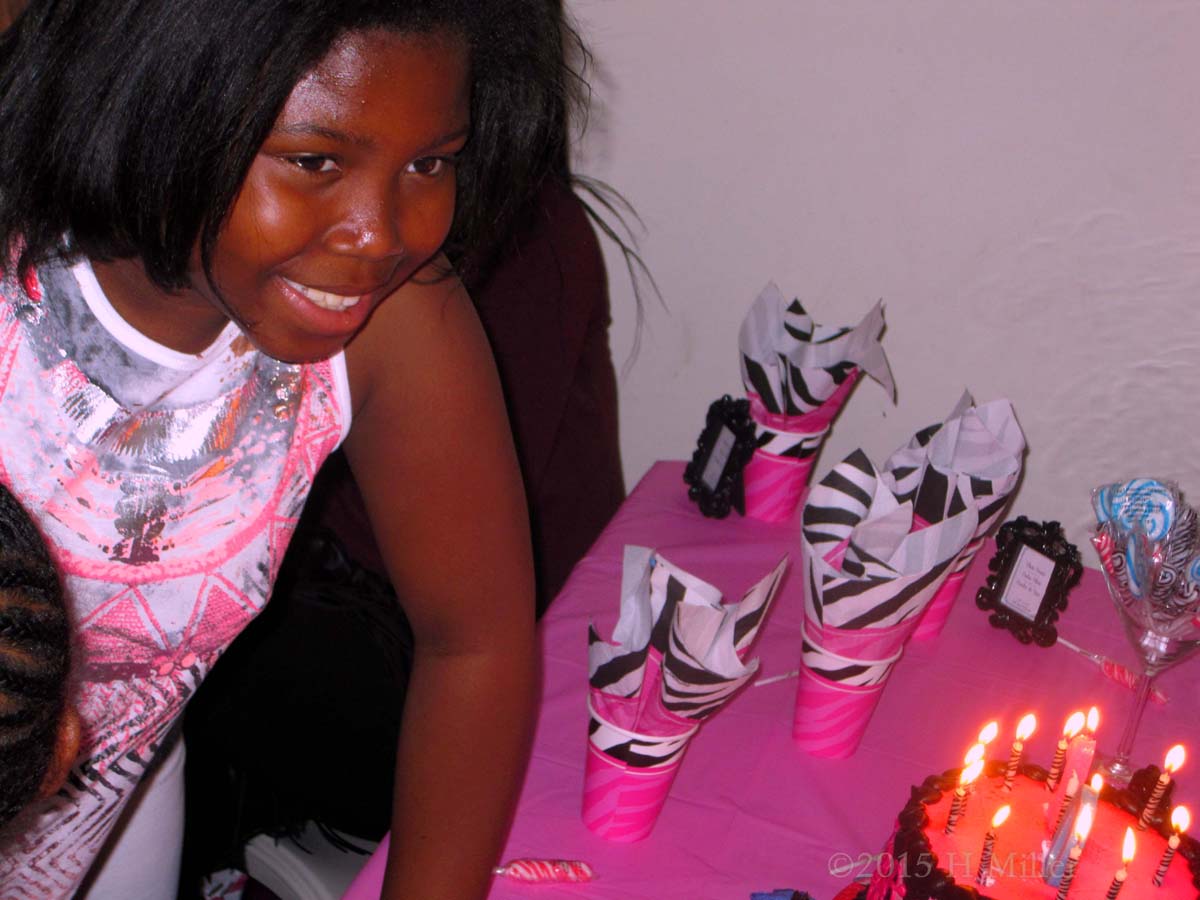 Sariah Is ready To Blow Out Her Birthday Cake Candles 