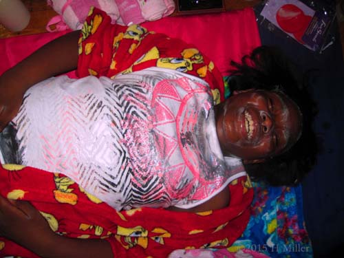 Laughing With Her Face Masque O