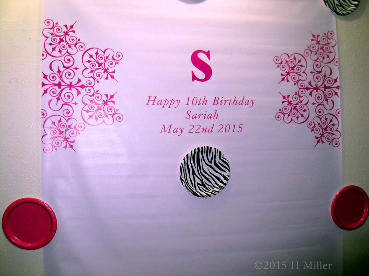 The Lovely Wall Decorations Created For Sariah's Party 
