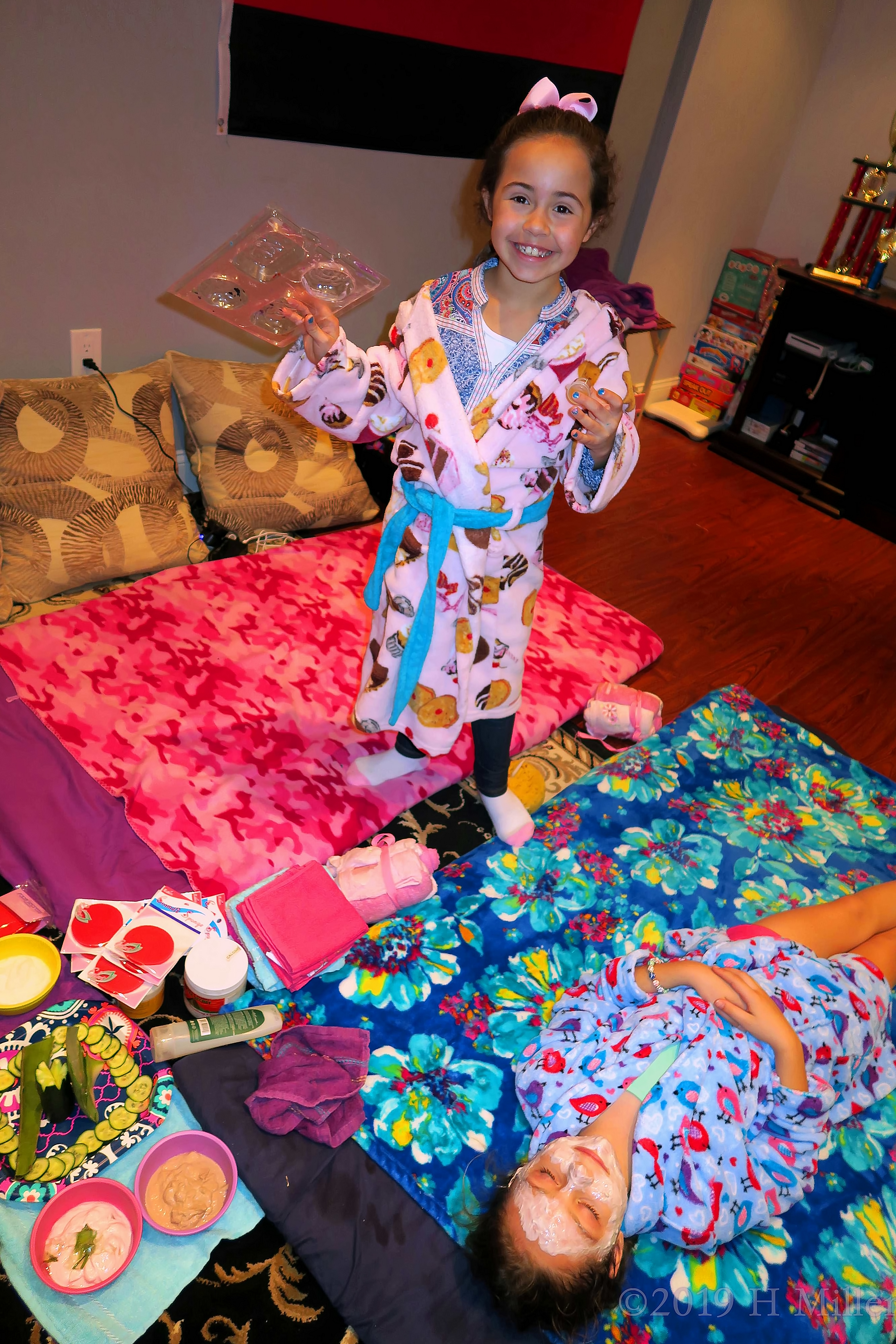 She Is About To Start Her Kids Facial She Is About To Start Her Kids Facial