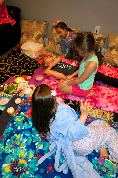 Girl's Chitchat While Doing Their Kids Facial Girl's Chitchat While Doing Their Kids Facial