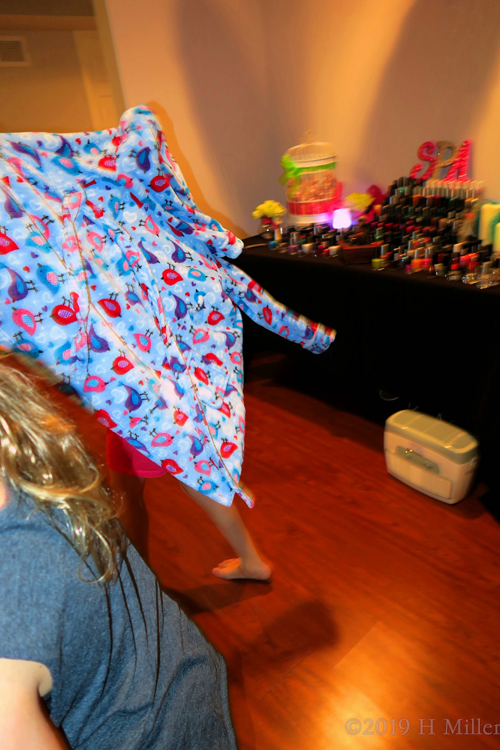 Having Fun With The Kids Spa Robe