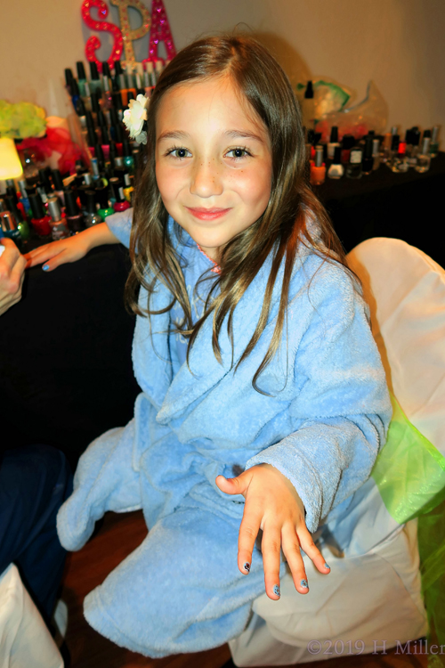 Yay I Am Having A Great Manicure For Girls! Yay I Am Having A Great Manicure For Girls!