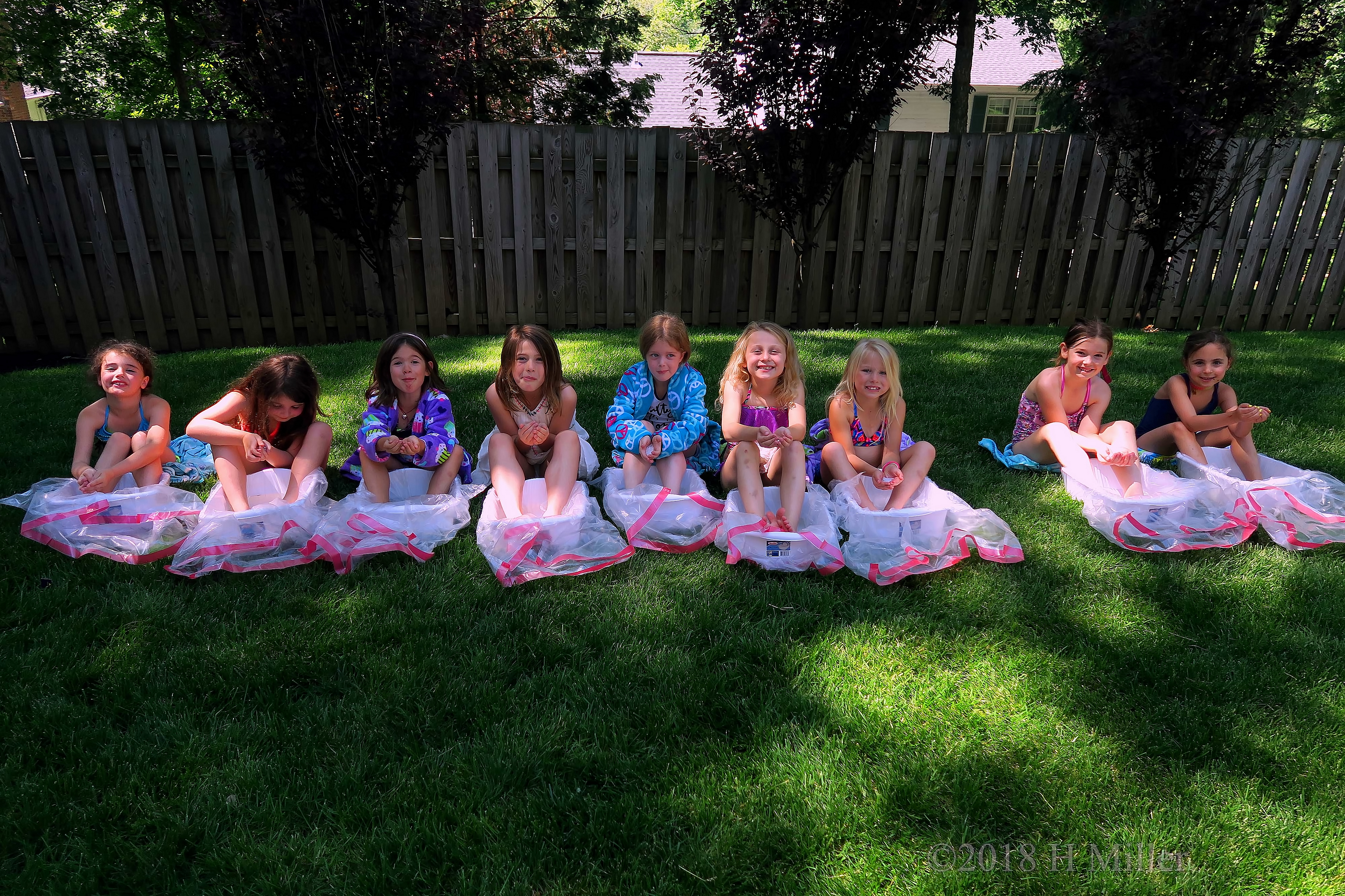 Group Girls Spa Birthday Party Picture 4