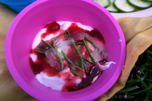 Party Guests Love Strawberry Kids Facial Masques Party Guests Love Strawberry Kids Facial Masques