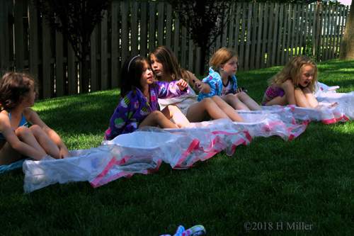 Pedicure Time For Kids At The Spa Party 