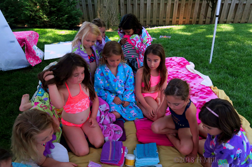 Spa Robe Time And Soon To Make Kids Crafts Spa Robe Time And Soon To Make Kids Crafts