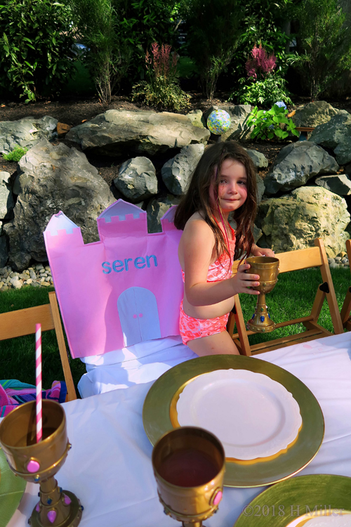 Princess Chair And Goblet Princess Chair And Goblet