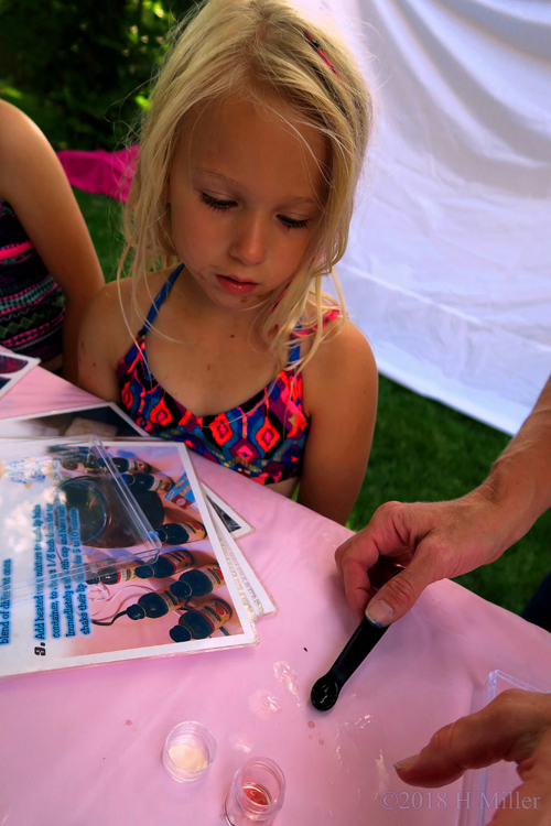 Spa Party Guest Learning To Make Lip Balm Kids Crafts 