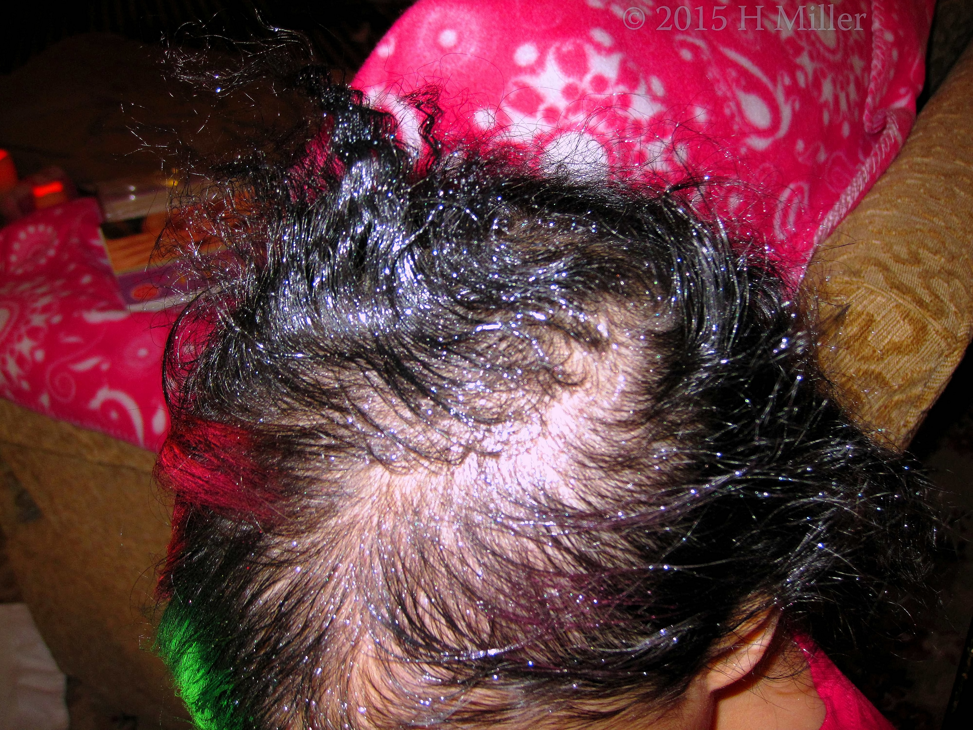 Hair Chalk In Green N Red And Glitter For The Baby! Hair Chalk In Green N Red And Glitter For The Baby!