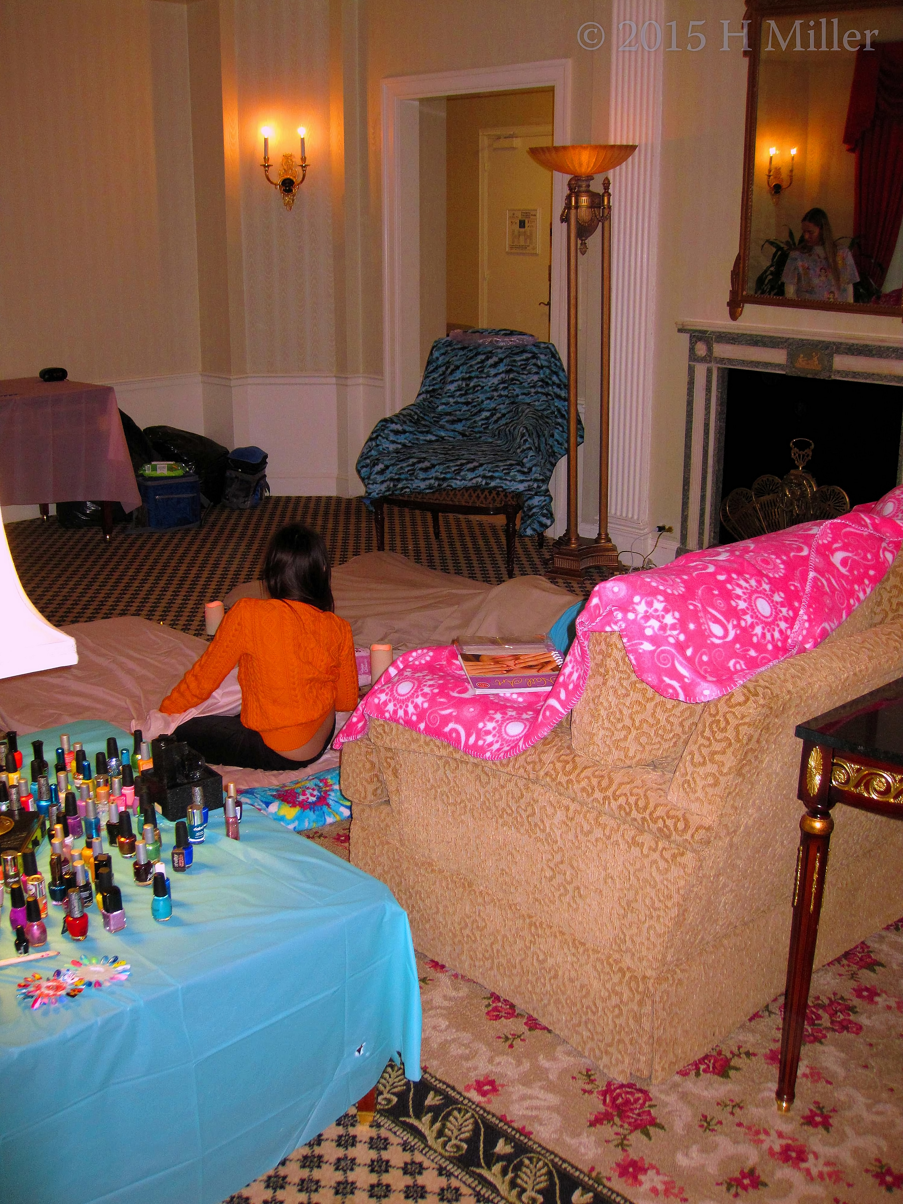 Long Shot Of The Hotel Suite. Long Shot Of The Hotel Suite.