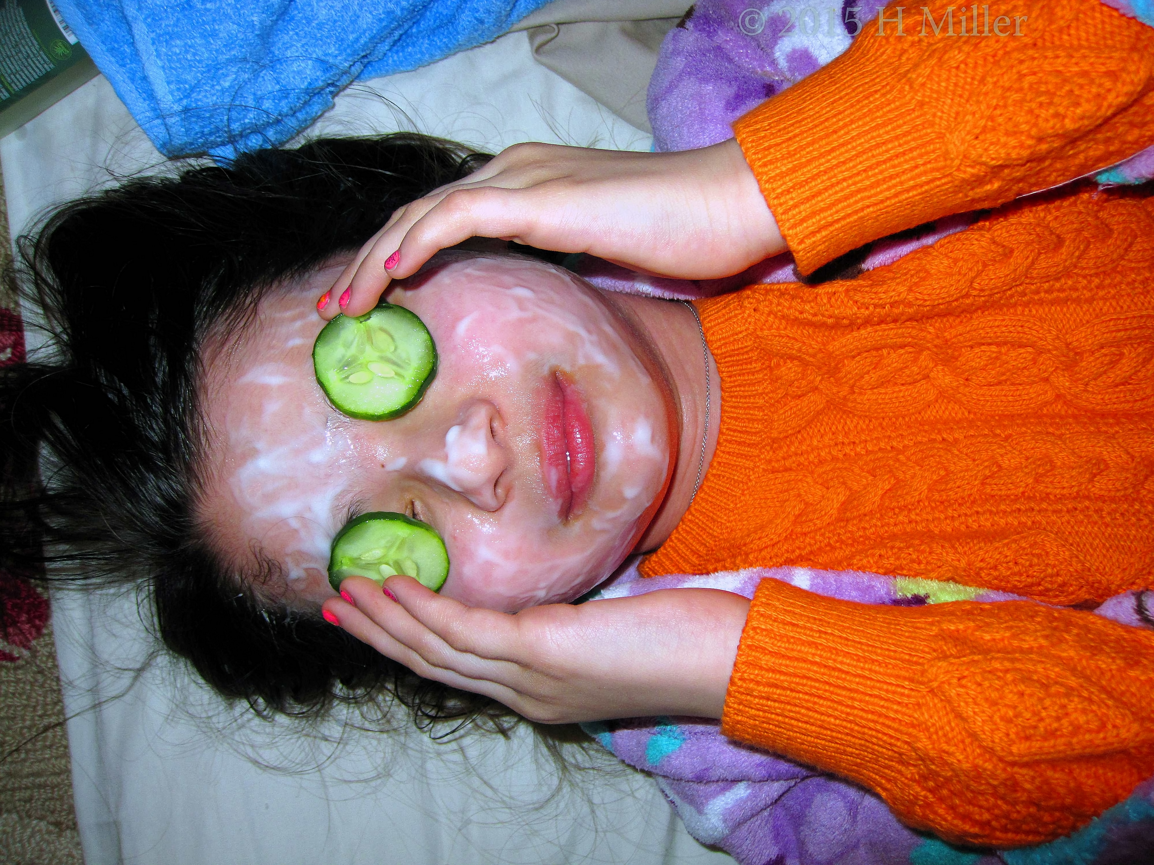 Cucumber Slices Are Good For Kids' Skin, Too! Cucumber Slices Are Good For Kids' Skin, Too!