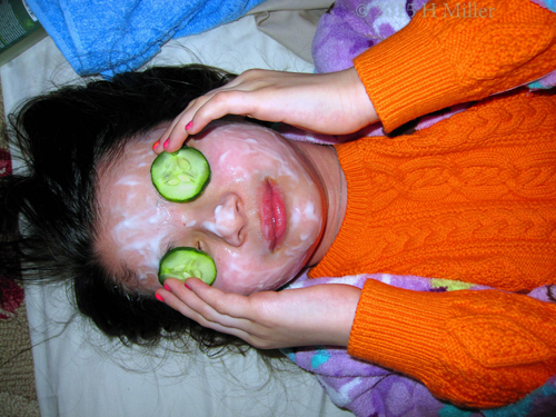 Cucumber Slices Are Good For Kids' Skin, Too!