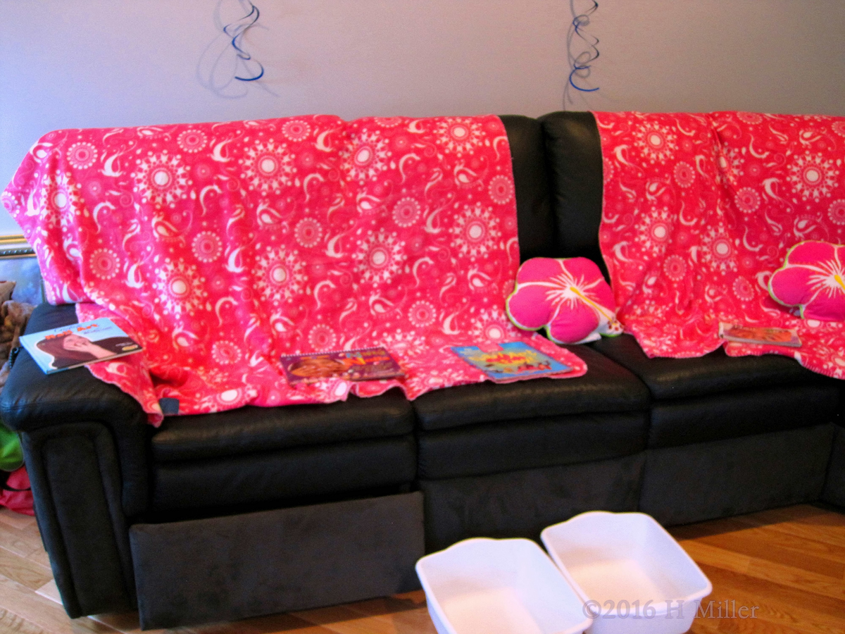 Pretty Spa Blankets Transform Her Home Into A Spa!