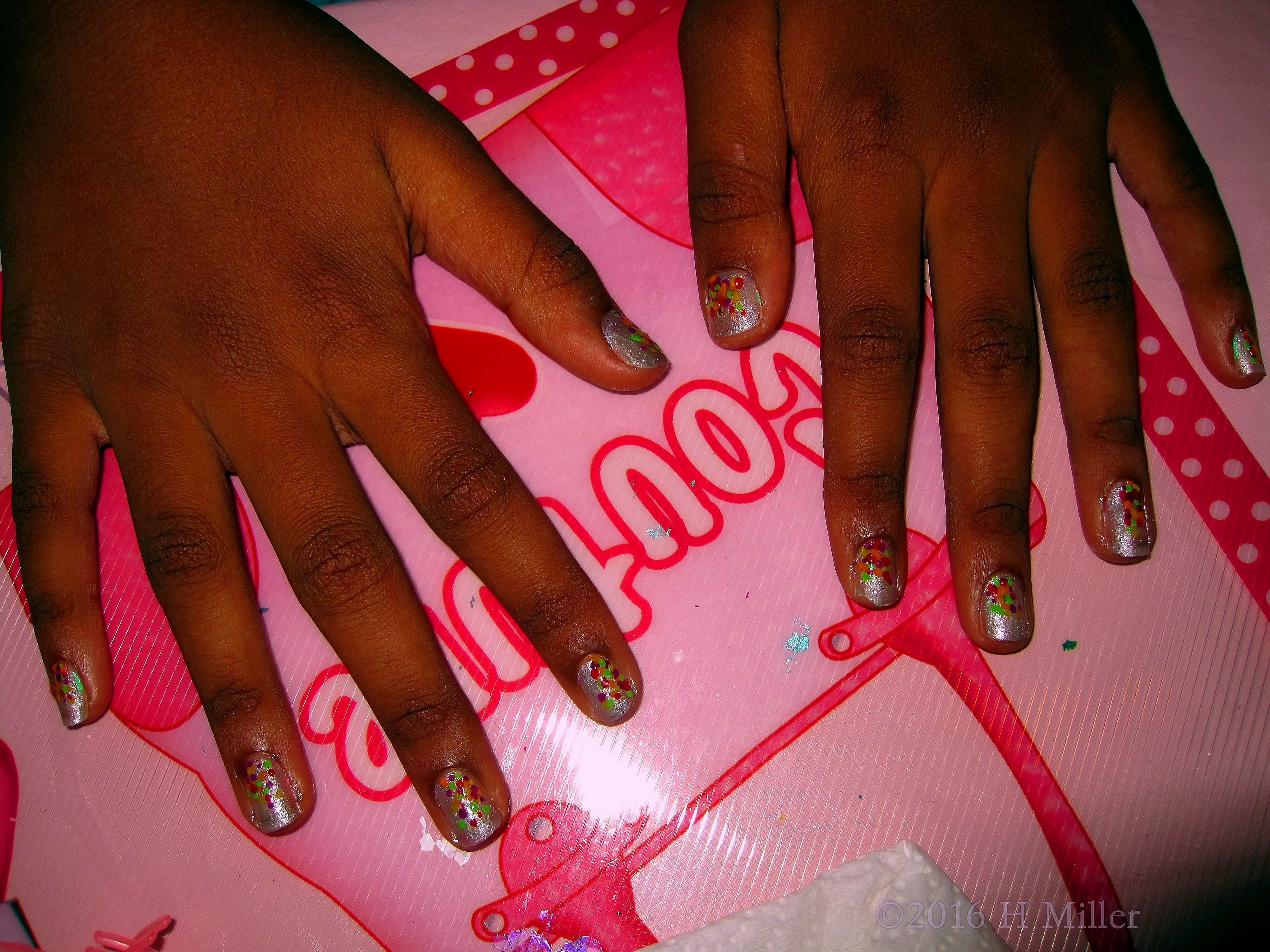 Pretty Dotticure Mini Mani Pretty Dotticure Mini Mani