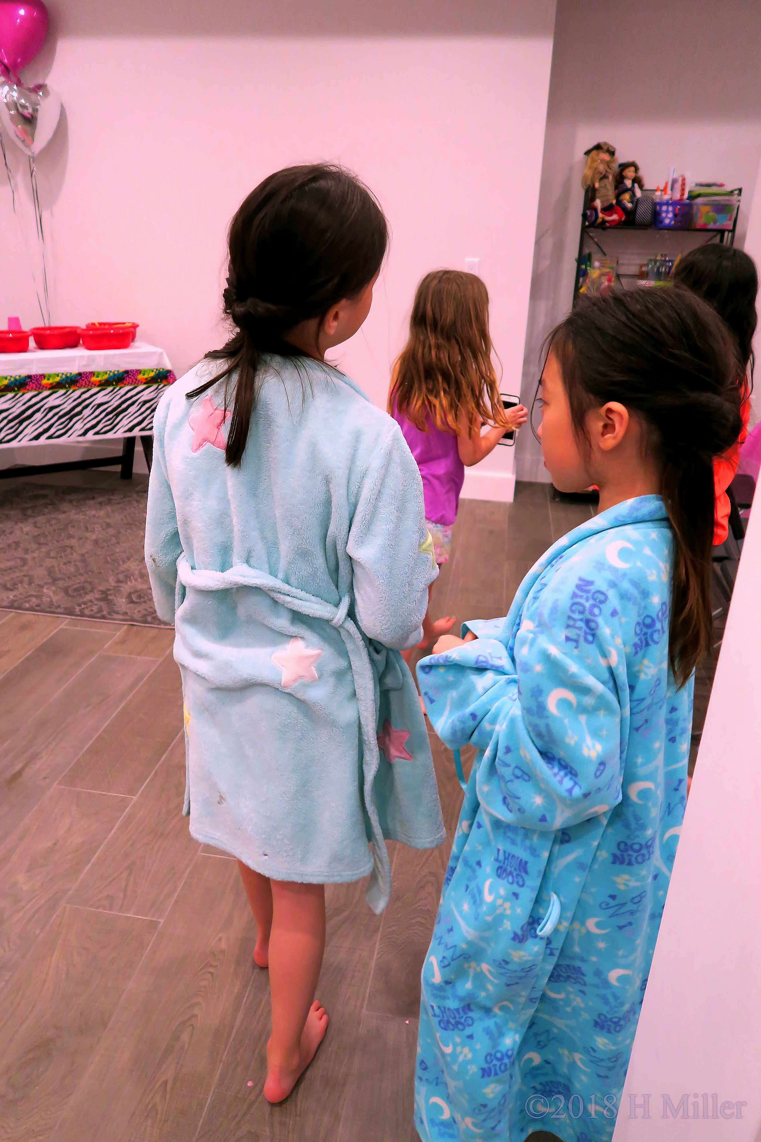 Blues Hues Comfy Spa Robes For The Party Guests 