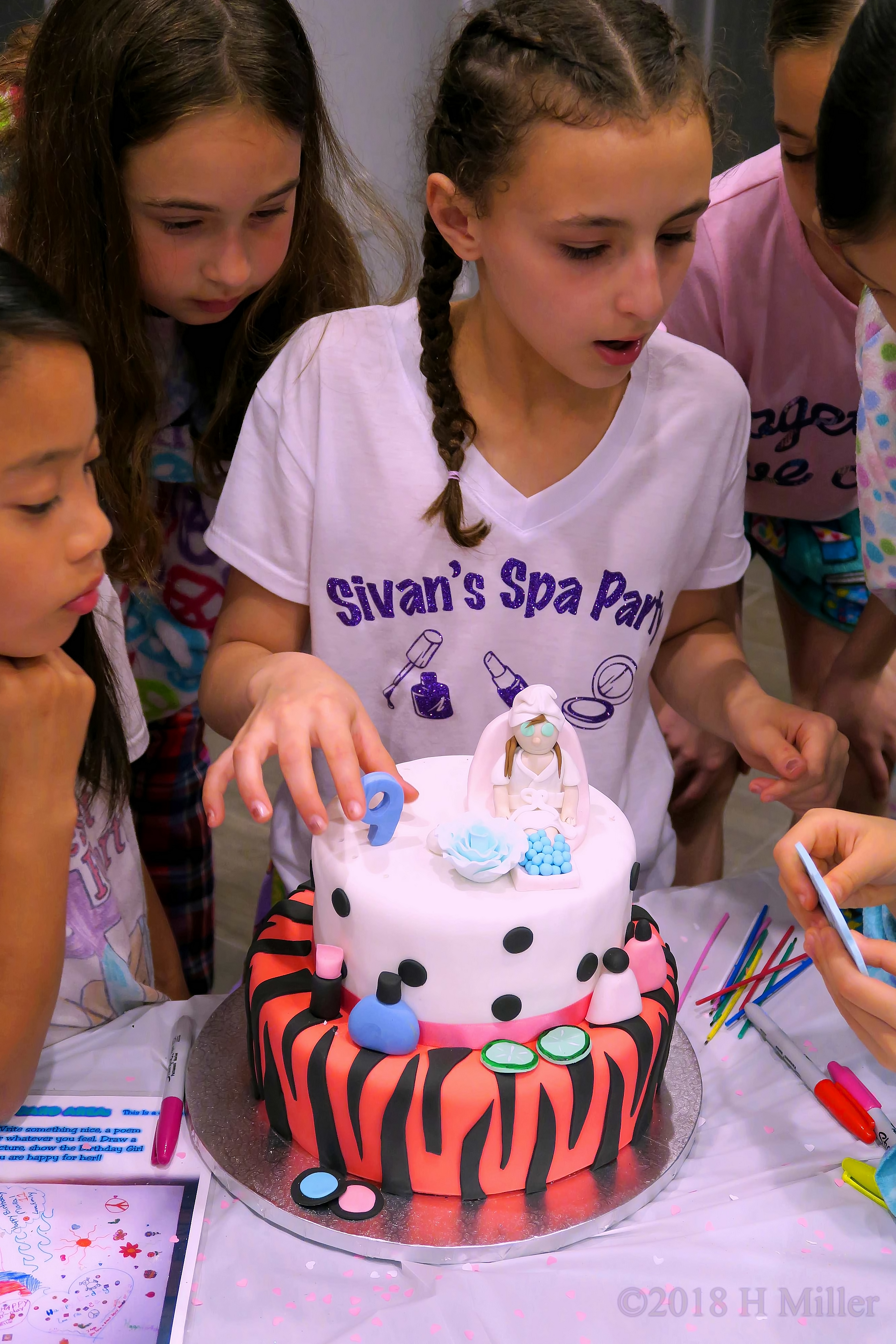 Close Up Of The Birthday Girl And Her Friends Checking Out Her Awesome Cake 4 Close Up Of The Birthday Girl And Her Friends Checking Out Her Awesome Cake 4