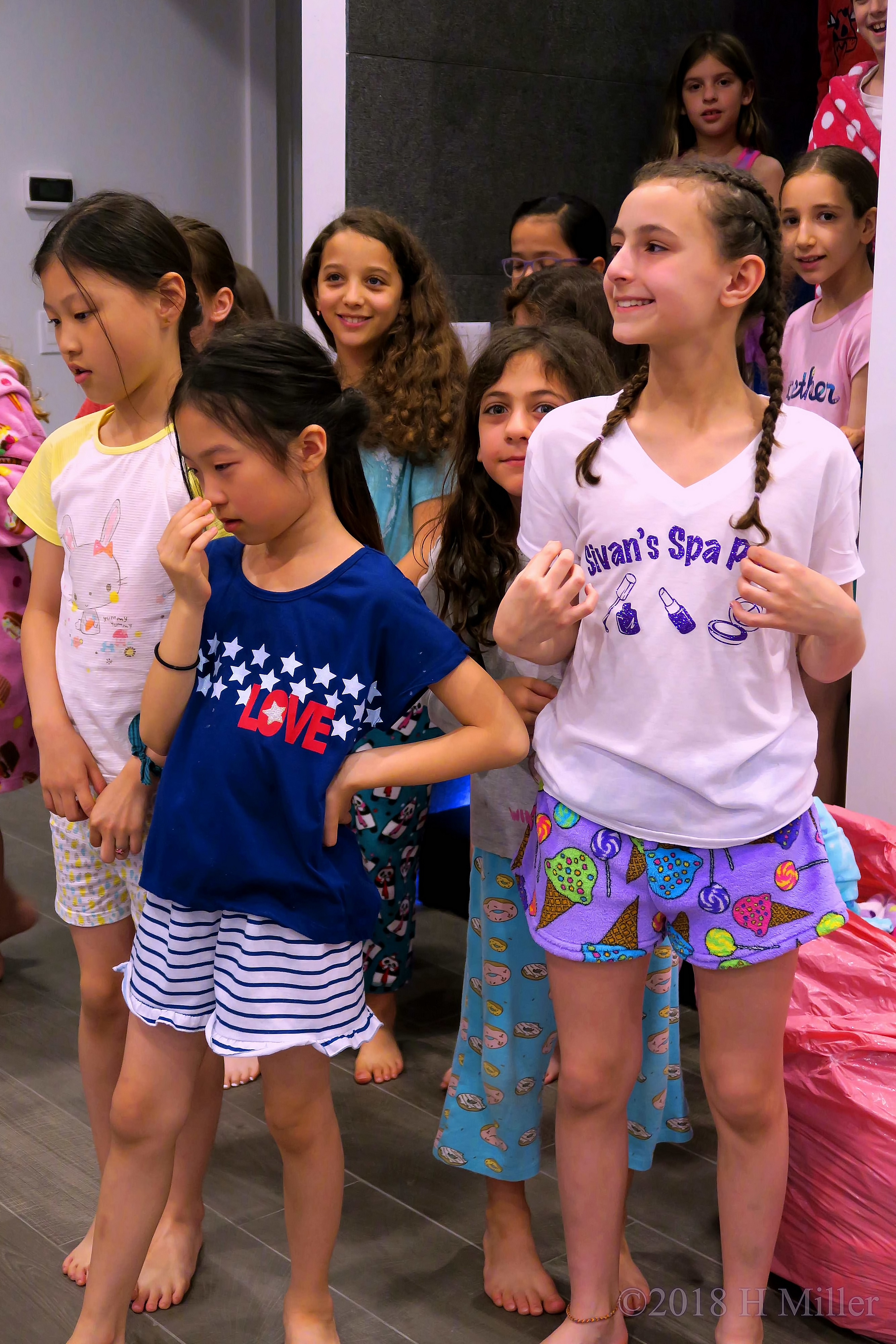 Sivan All Smiles At Her Birthday Party Sivan All Smiles At Her Birthday Party