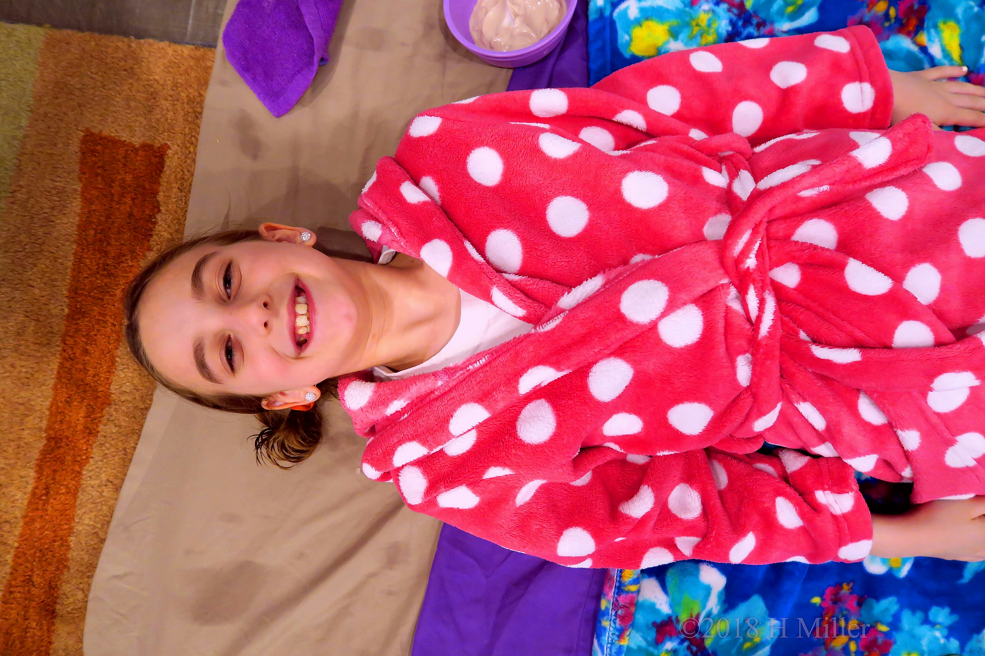 Super Comfy In Her White PolkaDot Spa Robe Before Girls Facials! 