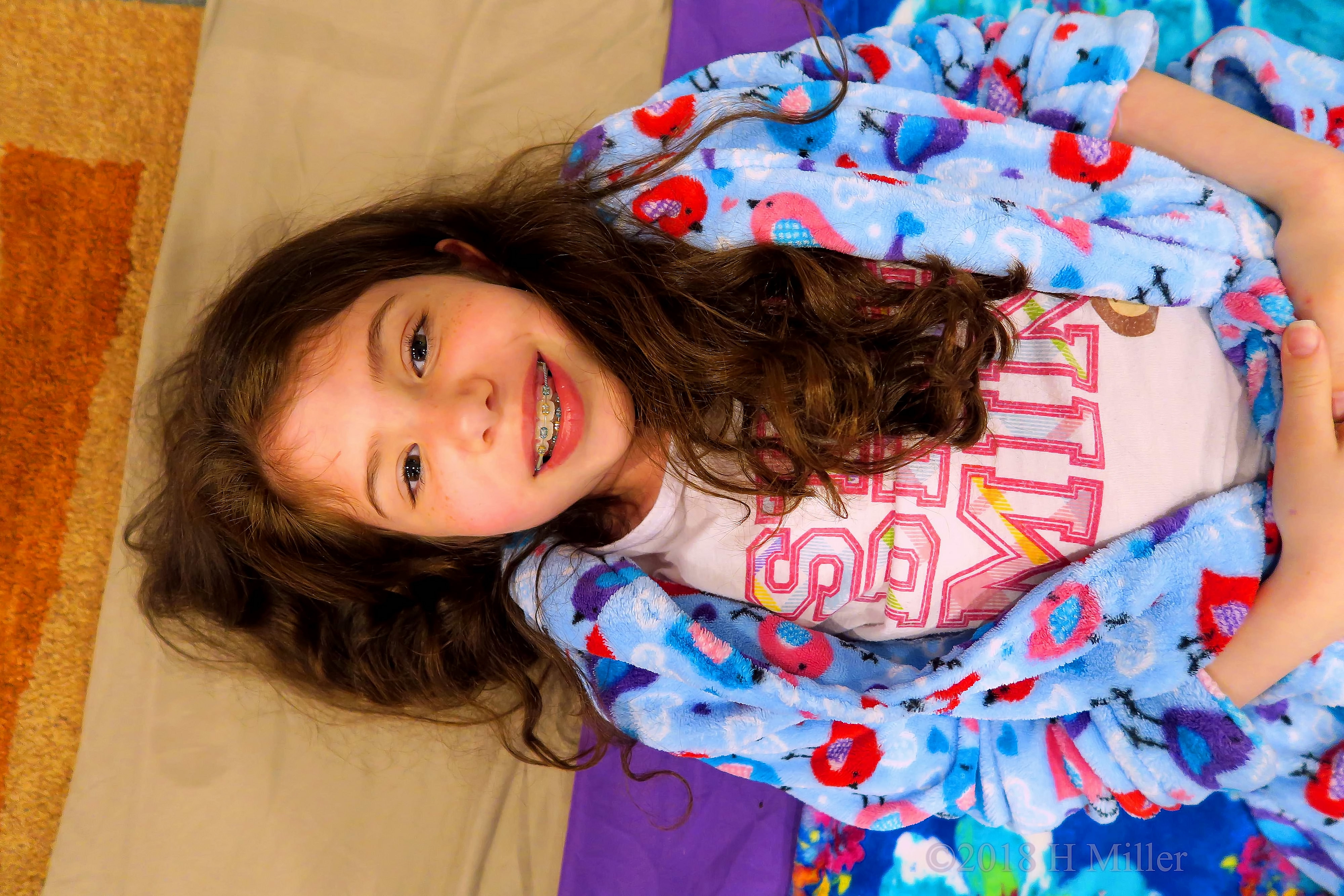 This Party Guest Getting Ready For Her Spa Facial For Girls! This Party Guest Getting Ready For Her Spa Facial For Girls!