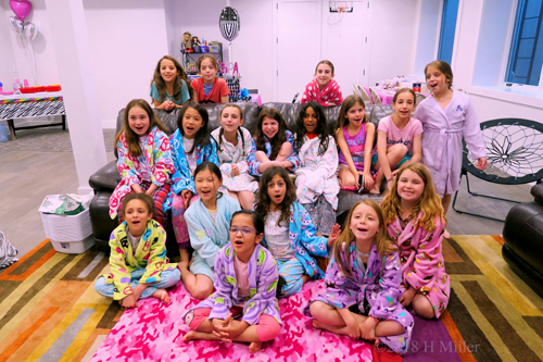 Yellow Spa Robes, Purple Spa Robes, Pink Spa Robes, Blue....... All So Comfy! Yellow Spa Robes, Purple Spa Robes, Pink Spa Robes, Blue....... All So Comfy!