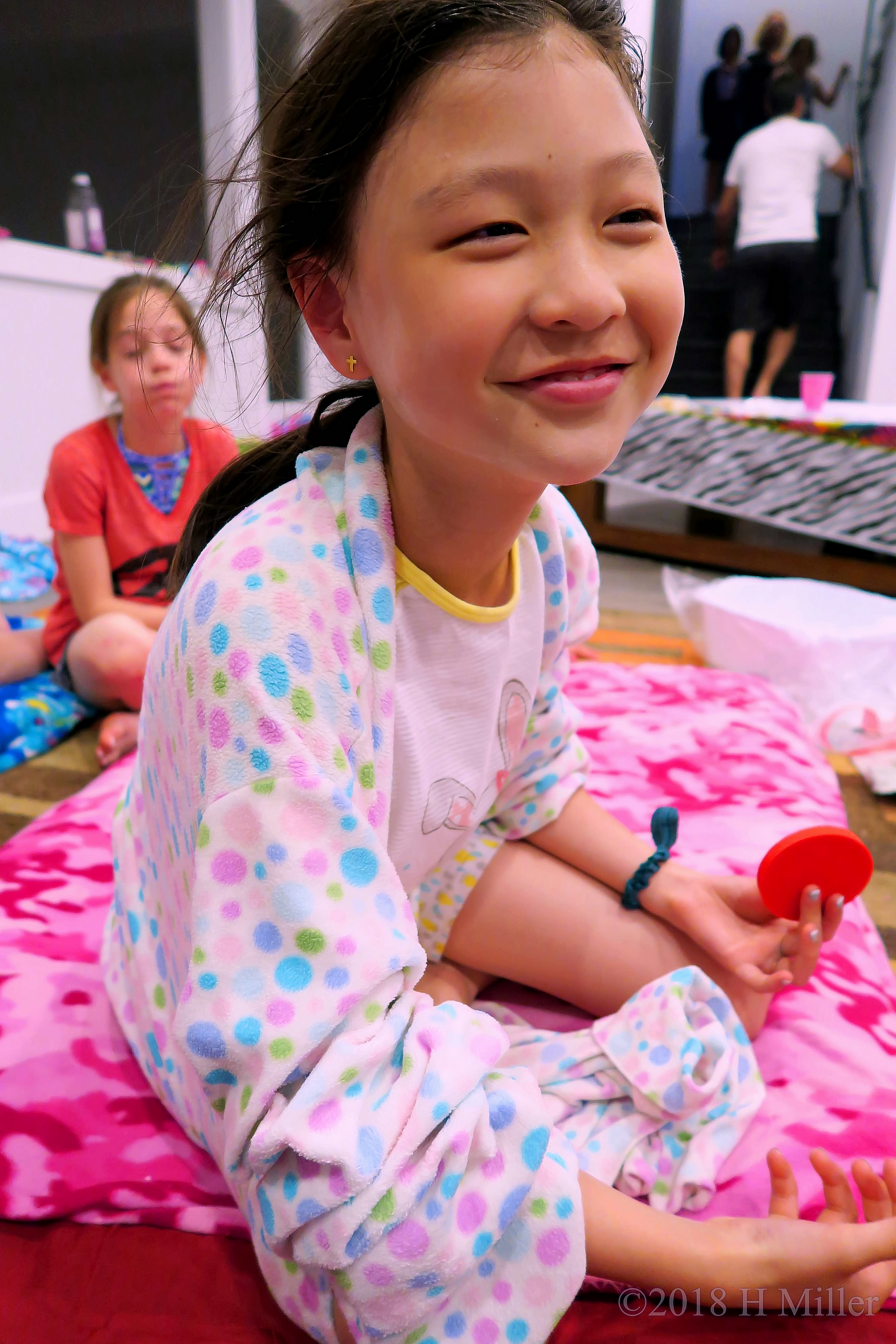 Comfy Polka Dot Spa Robe And Pretty Print Spa Throws Comfy Polka Dot Spa Robe And Pretty Print Spa Throws