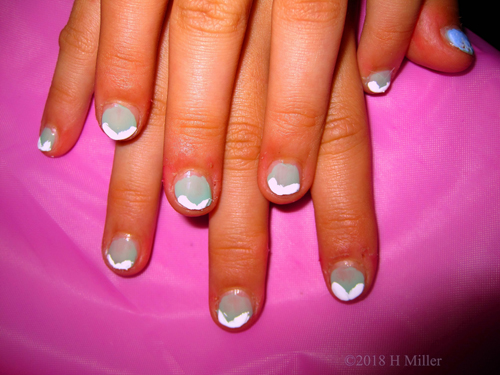 French Manicure Nail Art At The Spa For Kids! 