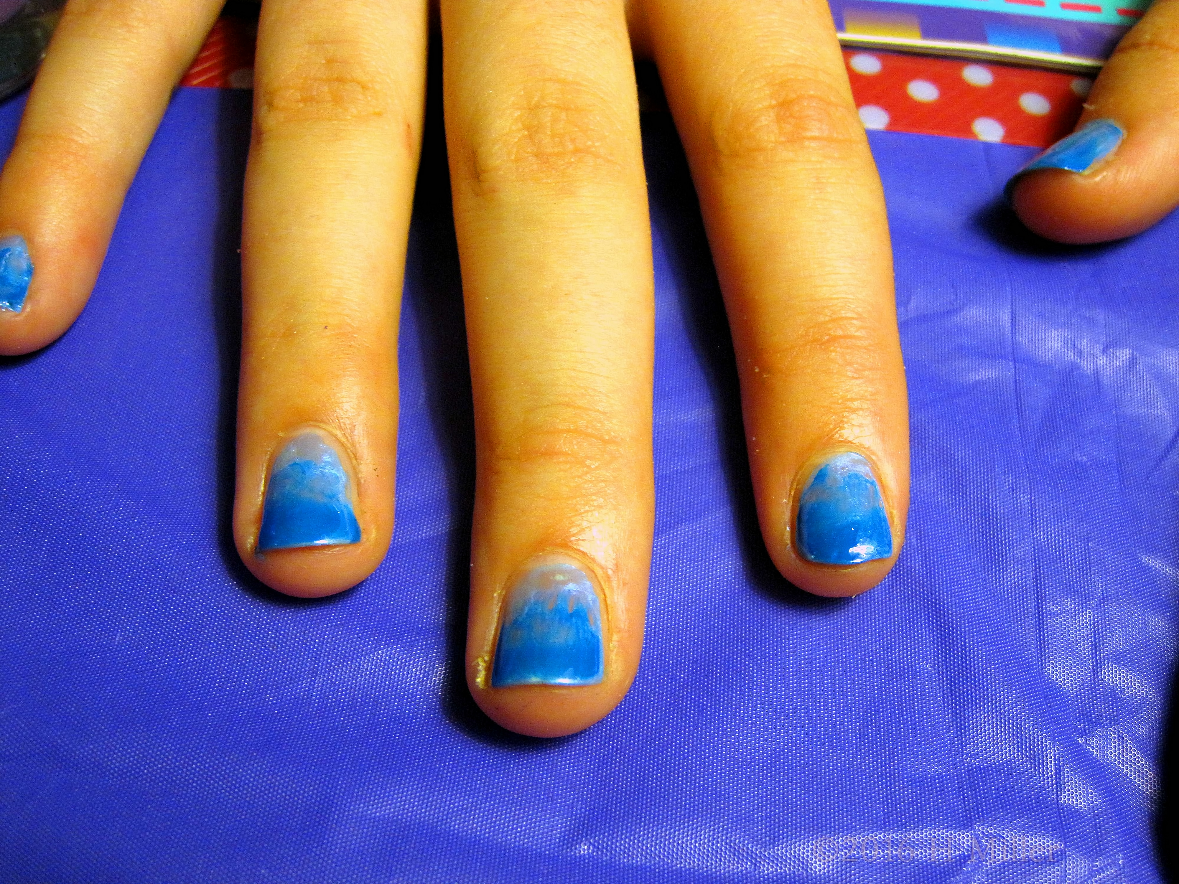 Light Blue Ombre Mini Mani Light Blue Ombre Mini Mani