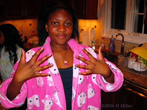 Super Cute In Her New Mini Manicure!