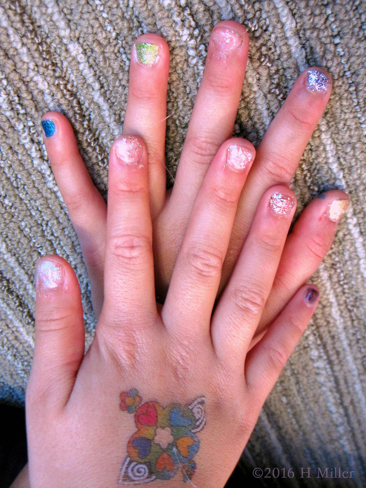 Glittery Home Spa Party Girls Mini Manicure 