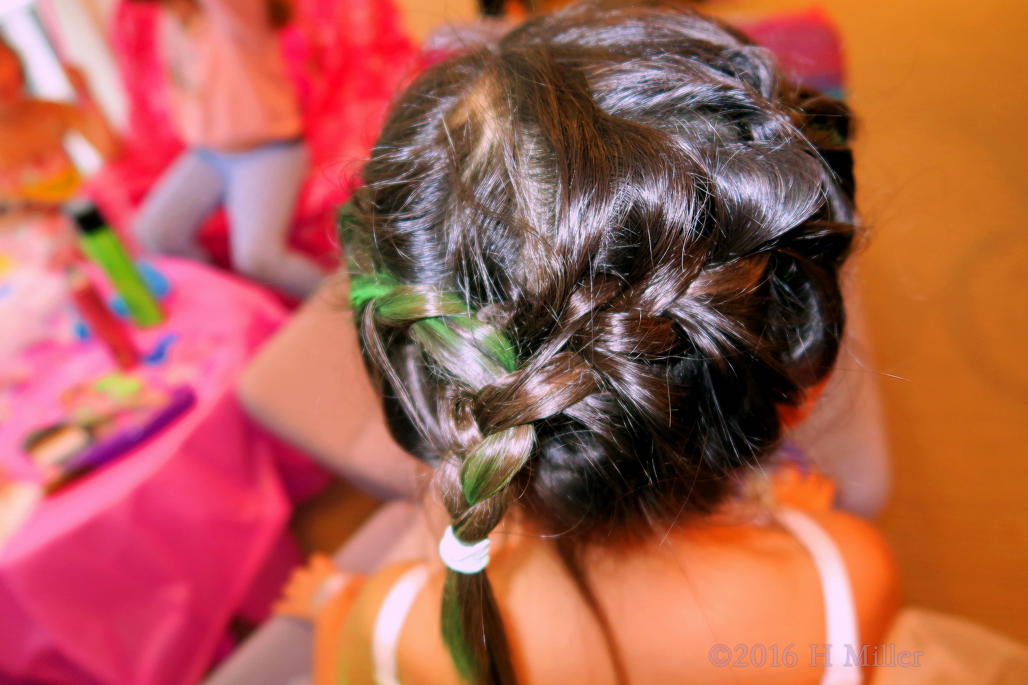 Green Hair Chalk At The Kids Spa 