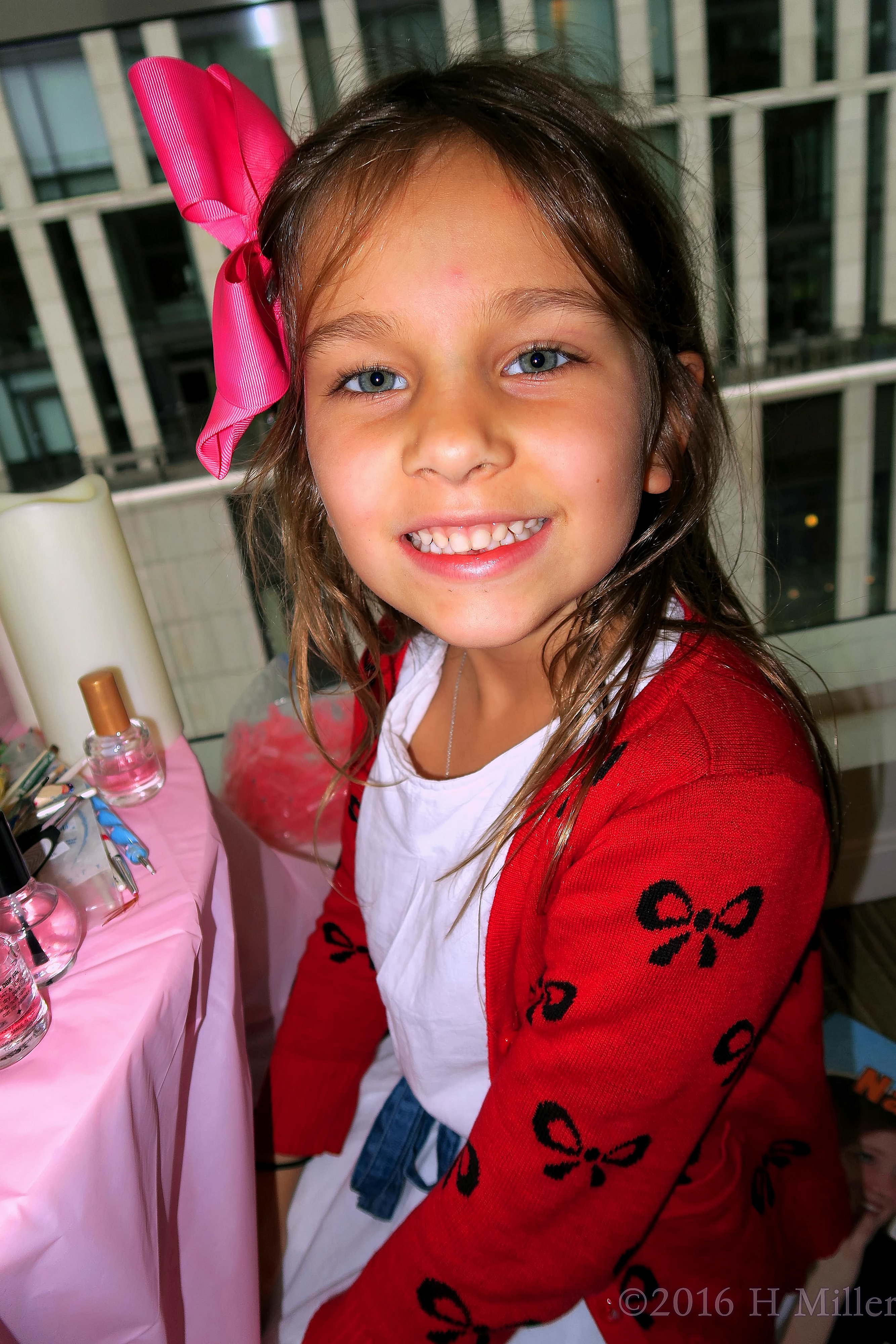 Smiling During Mini Manicures Smiling During Mini Manicures