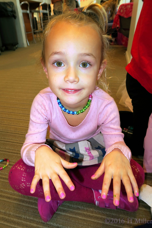 Awesome Home Spa Mini Manicure! Awesome Home Spa Mini Manicure!