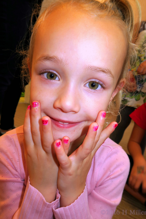 Awesome Pink Mini Mani!